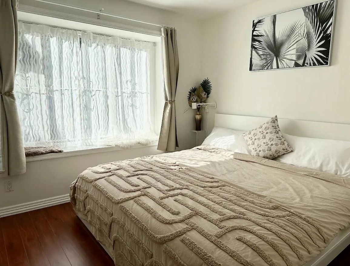 2Br 1Ba Guest Suite With King Bed - Free Parking - Renfrew Station - Central Location Vancouver 0*,